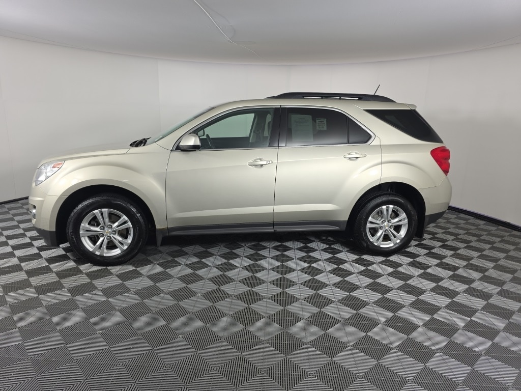 Used 2015 Chevrolet Equinox 1LT with VIN 1GNFLFEK6FZ143402 for sale in Huntington, IN