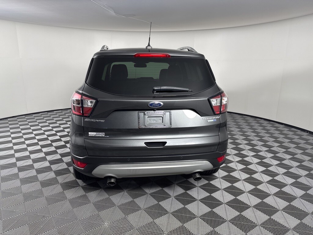 2018 Ford Escape Titanium photo 4