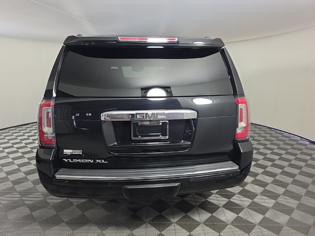 Used 2020 GMC Yukon XL Denali SUV
