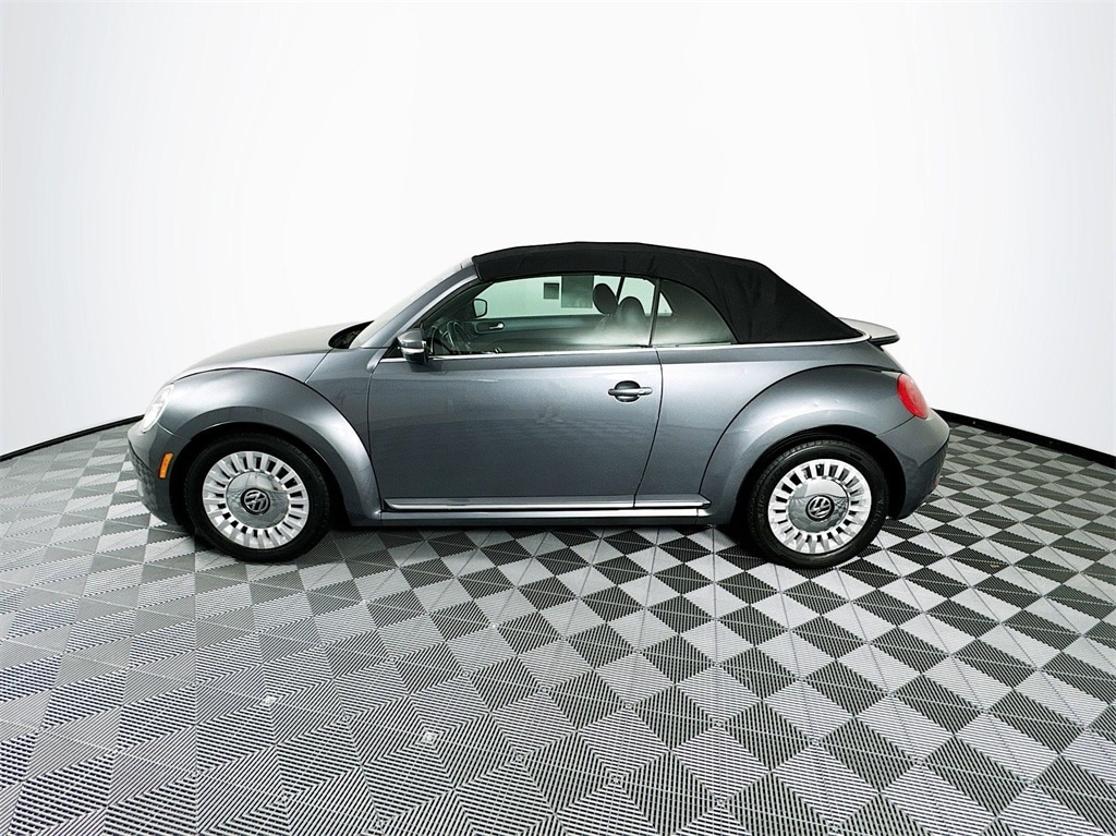 Used 2015 Volkswagen Beetle 1.8 with VIN 3VW517AT2FM810110 for sale in Huntington, IN