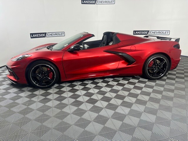 2024 Chevrolet Corvette Stingray 3LT photo 3