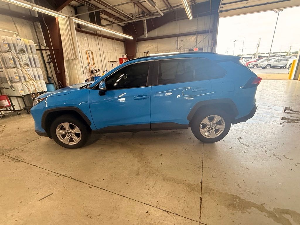 Used 2021 Toyota RAV4 XLE SUV