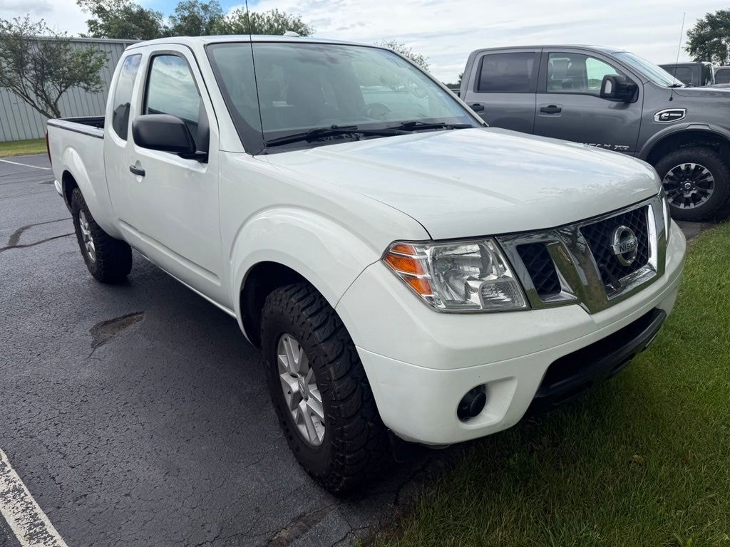 Used 2015 Nissan Frontier PRO-4X Truck