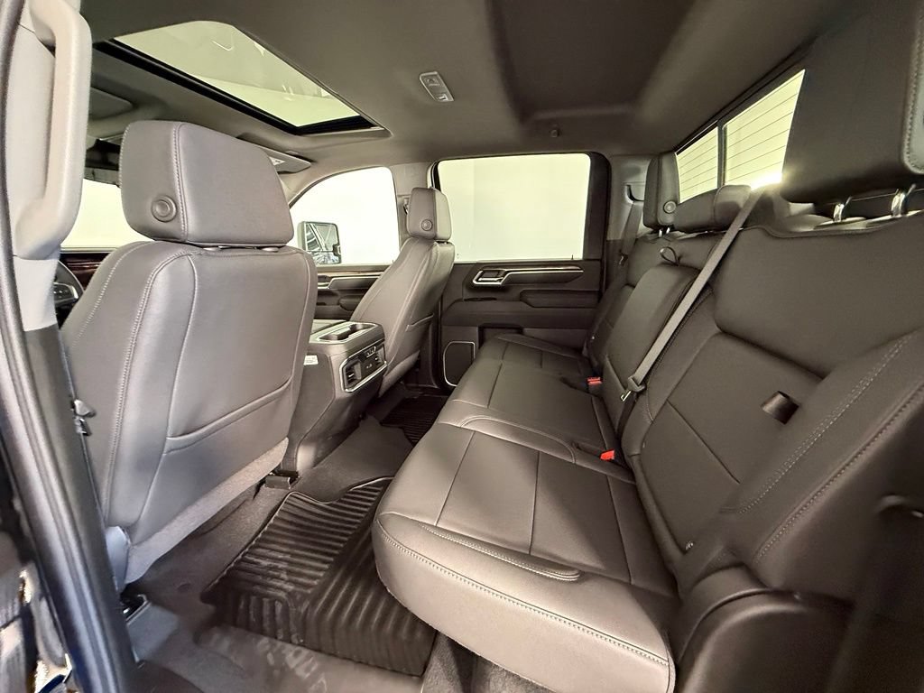 2026 Chevrolet Silverado 3500 HD LTZ - Photo 18