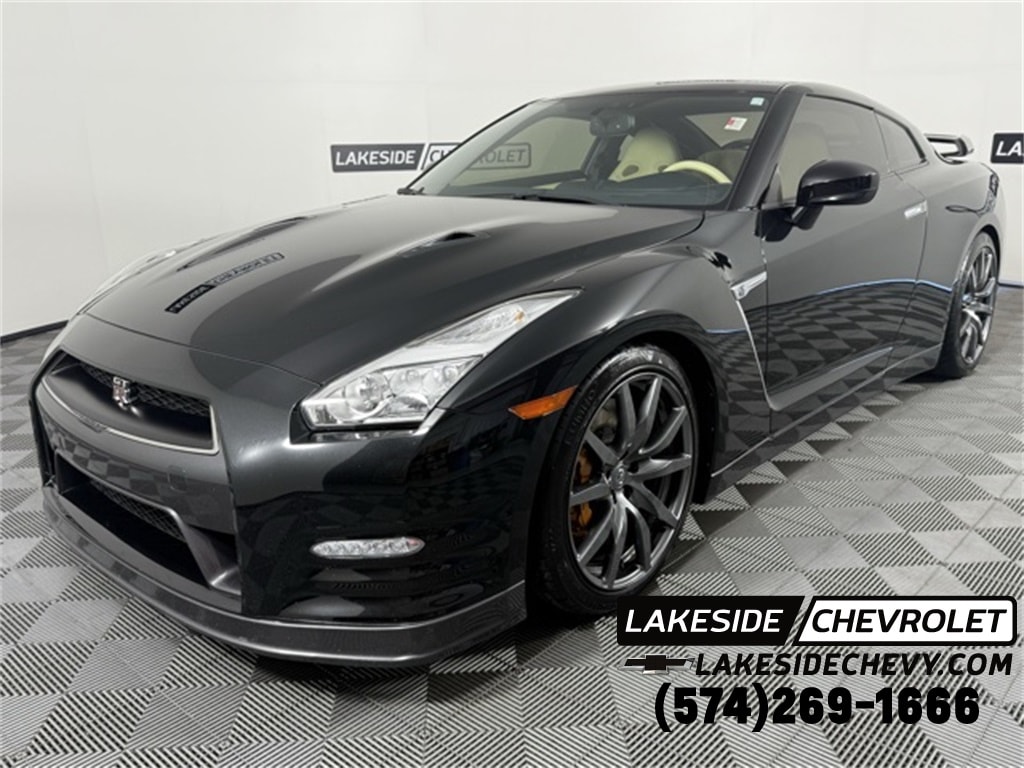 2015 Nissan GT-R