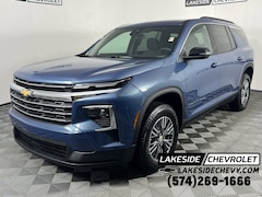 2025 Chevrolet Traverse LT SUV
