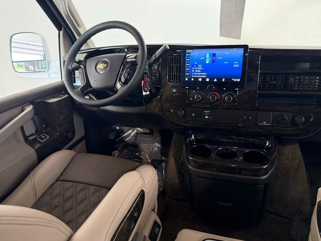 2026 Chevrolet Express Cargo Work Van - Photo 40