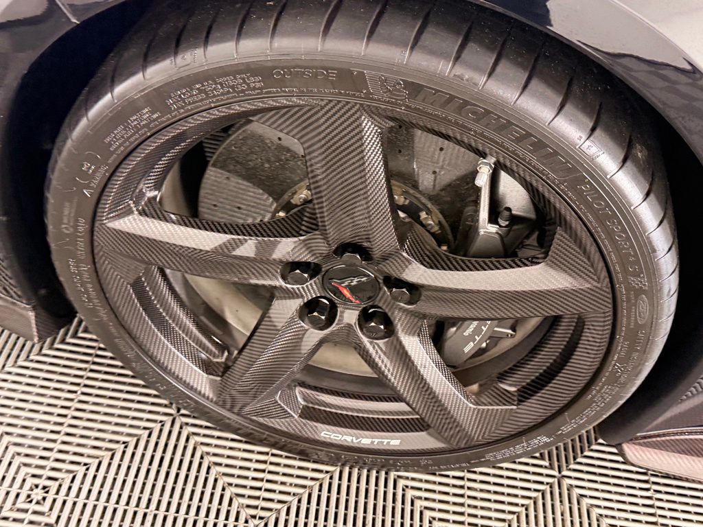 2023 Chevrolet Corvette 3LZ - Photo 15