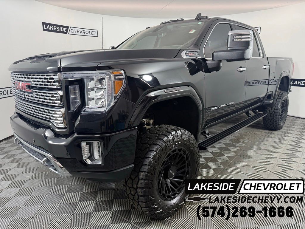 2021 GMC Sierra 4WD Crew Cab Standard Box Denali's photo