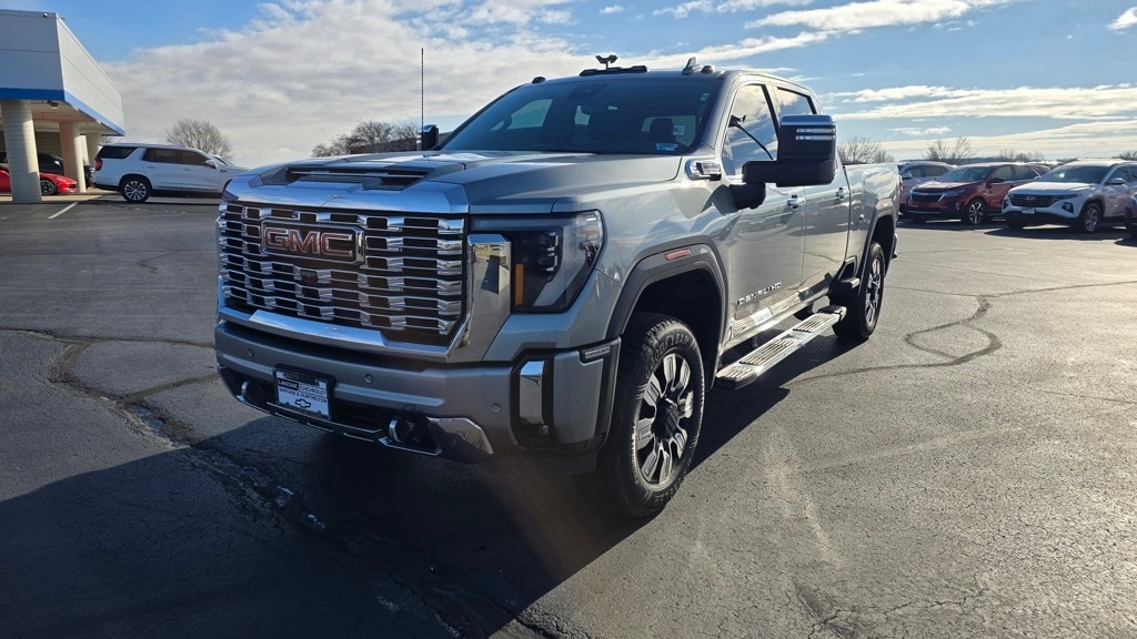 Used 2024 GMC Sierra 2500HD Denali Truck