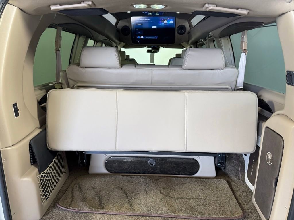 2026 Chevrolet Express Cargo Work Van - Photo 15
