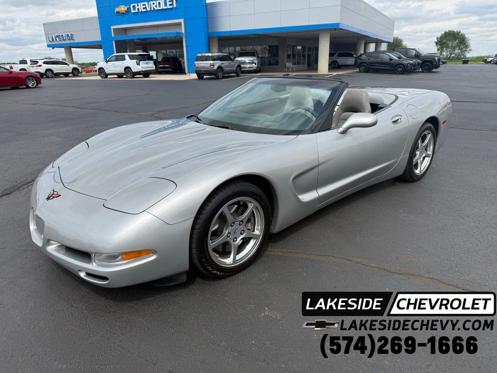 2004 Chevrolet Corvette Convertible's photo