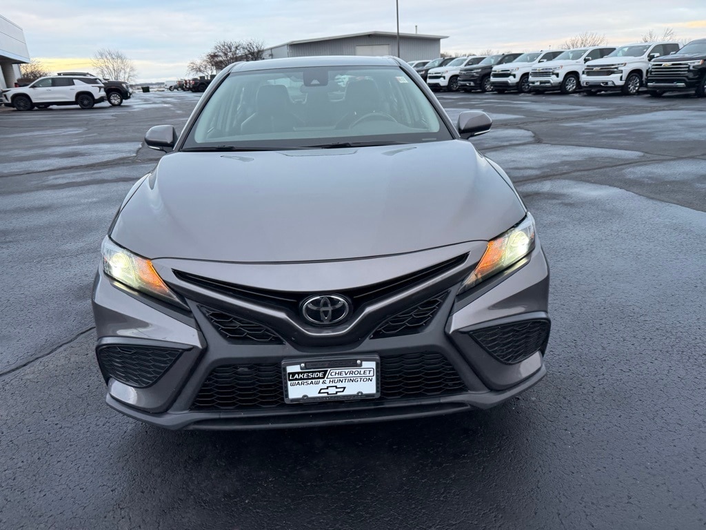 Used 2023 Toyota Camry SE Sedan
