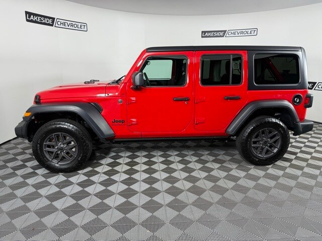 2024 Jeep Wrangler Sport S photo 3