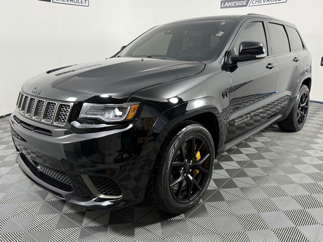 2018 Jeep Grand Cherokee Trackhawk Sport photo 2