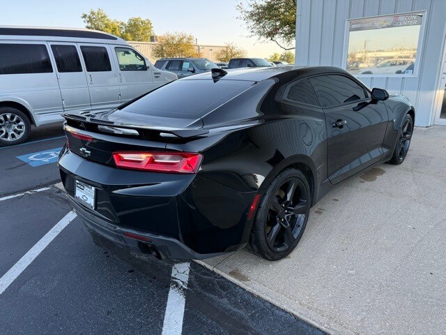 2017 Chevrolet Camaro 1SS photo 3