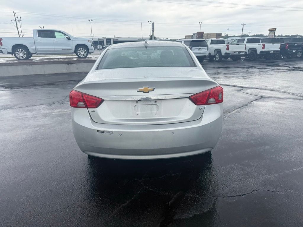 Used 2017 Chevrolet Impala 1LT with VIN 2G1105S38H9185532 for sale in Warsaw, IN
