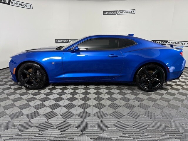 2016 Chevrolet Camaro 1SS photo 2