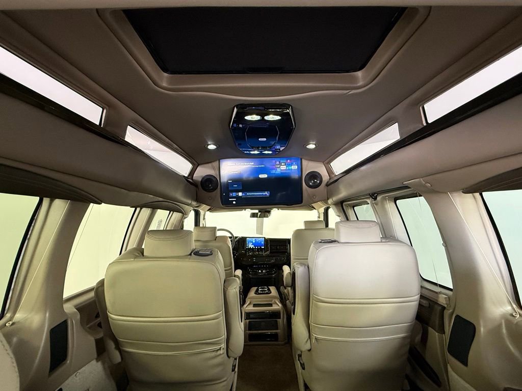 2026 Chevrolet Express Cargo Work Van - Photo 14