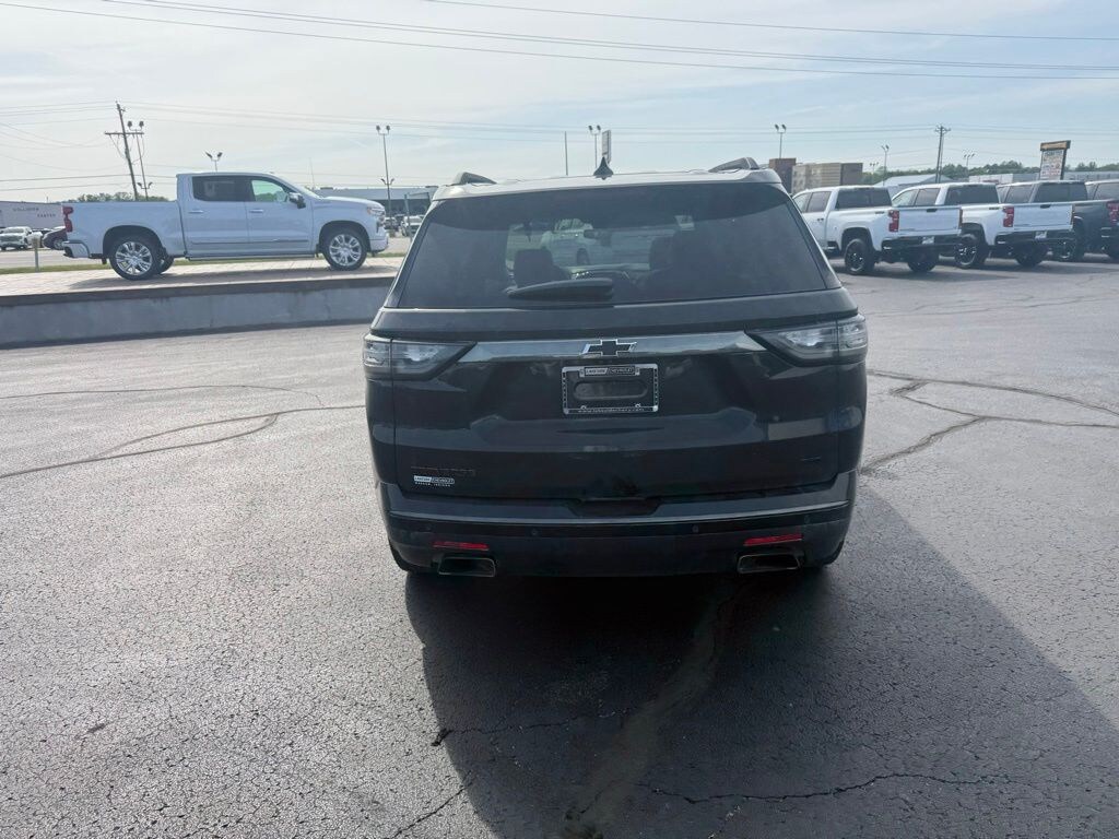 Used 2020 Chevrolet Traverse Premier SUV