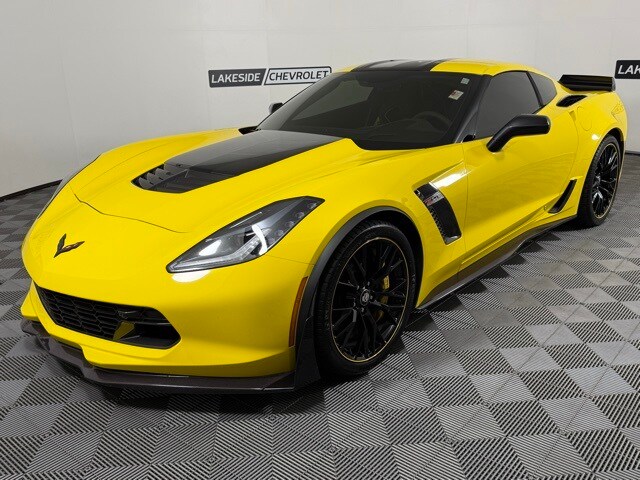2016 Chevrolet Corvette Z06 3LZ photo 2