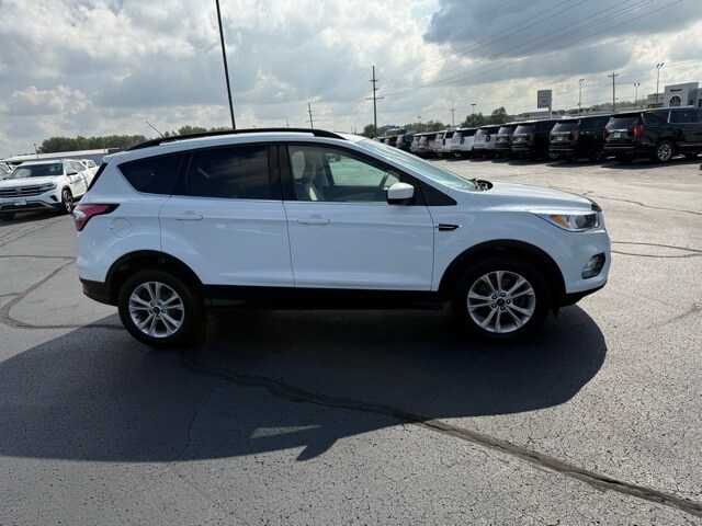 2018 Ford Escape SE photo 3