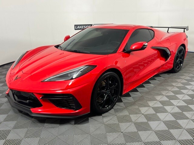 2021 Chevrolet Corvette Stingray 1LT photo 2