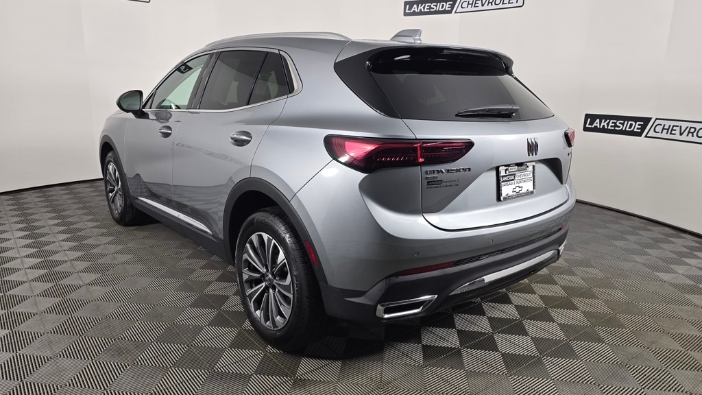 Used 2025 Buick Envision Preferred SUV