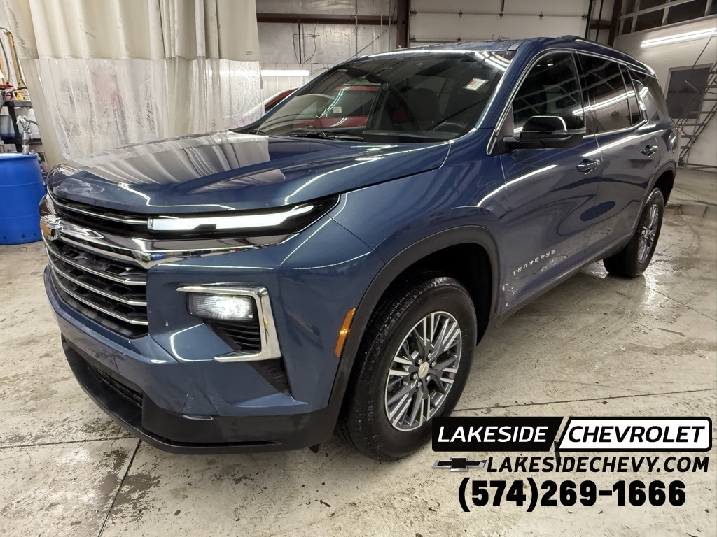 Used 2025 Chevrolet Traverse LT 1LT SUV
