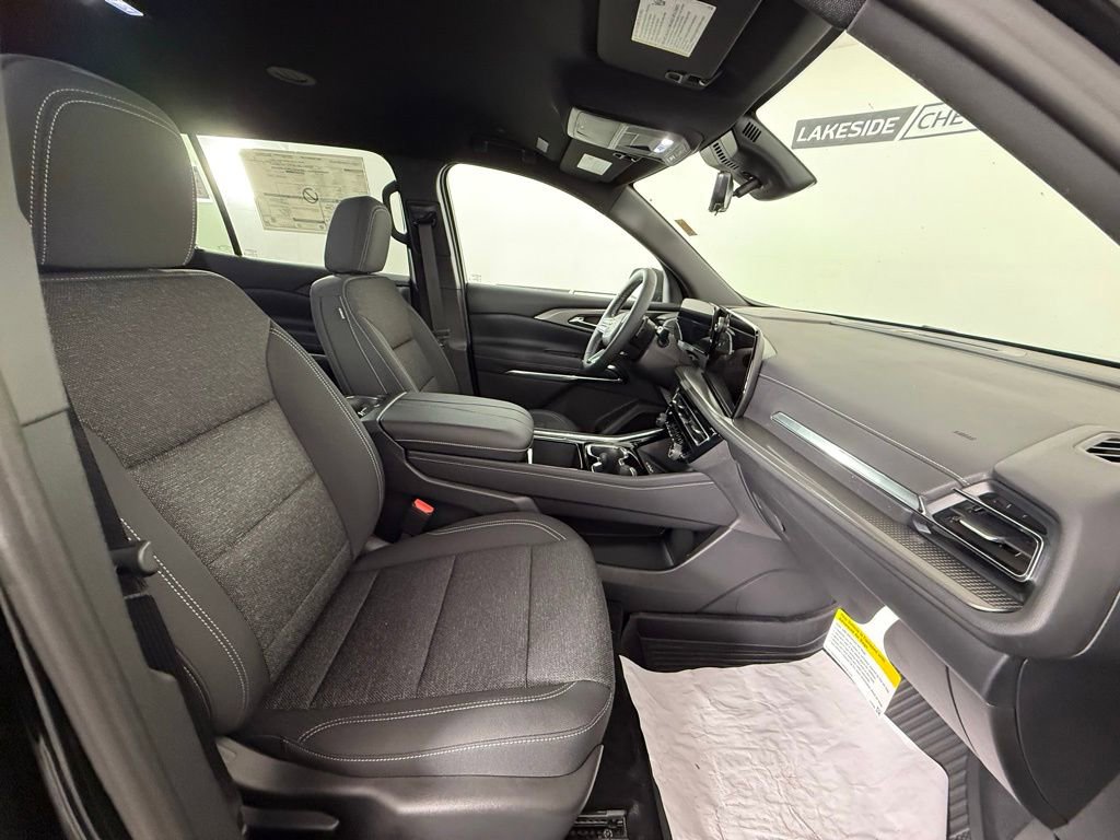 2026 Chevrolet Traverse LT - Photo 17