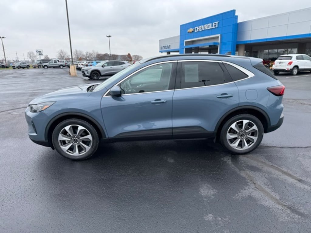 Used 2024 Ford Escape Hybrid Platinum SUV