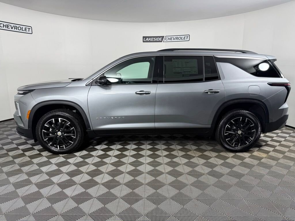 New 2026 Chevrolet Traverse LT SUV