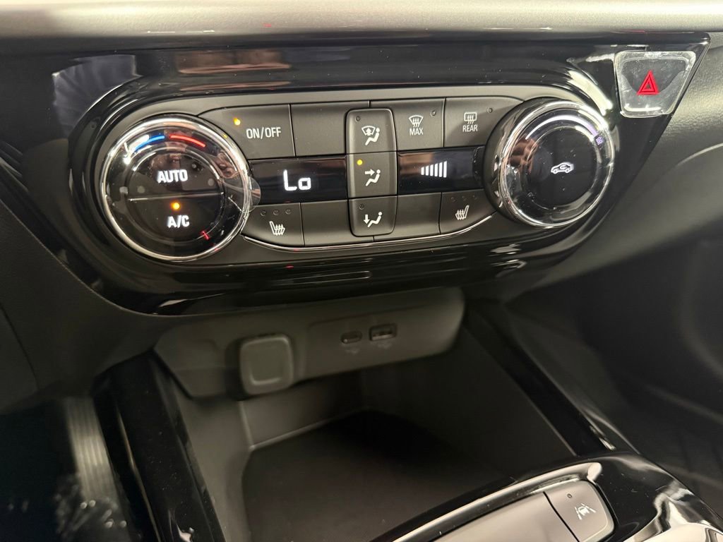 2026 Chevrolet Trax LT - Photo 25