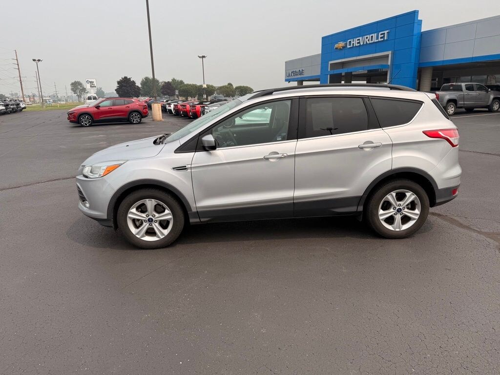 Used 2016 Ford Escape SE SUV