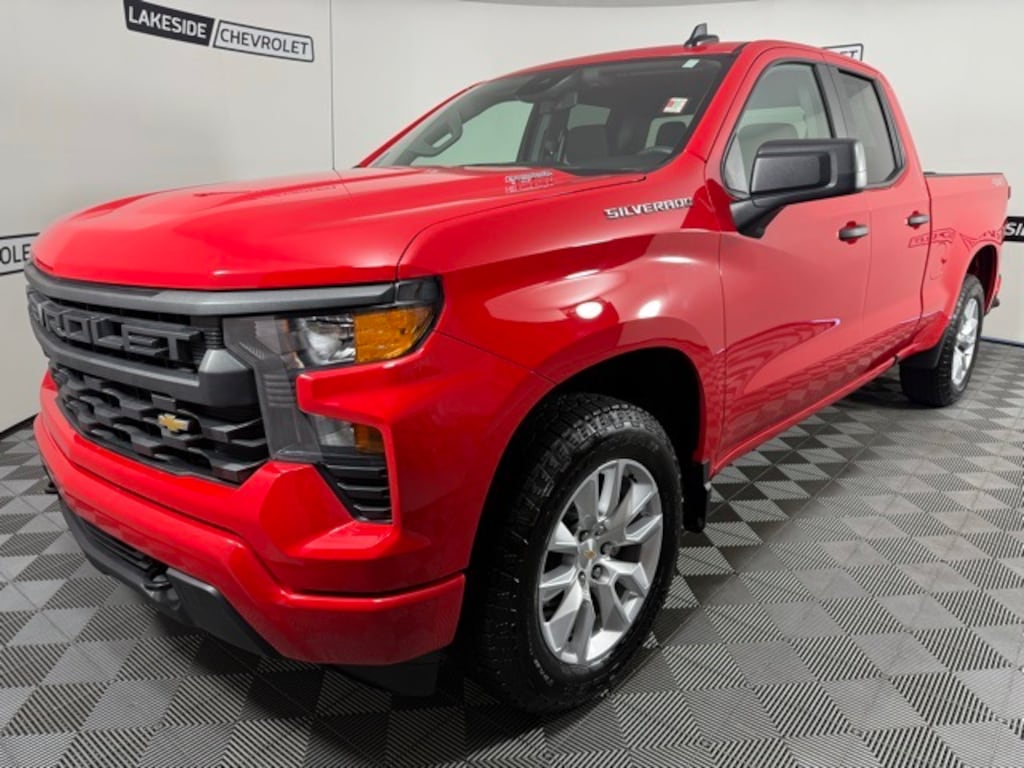 Used 2025 Chevrolet Silverado 1500 Custom Truck