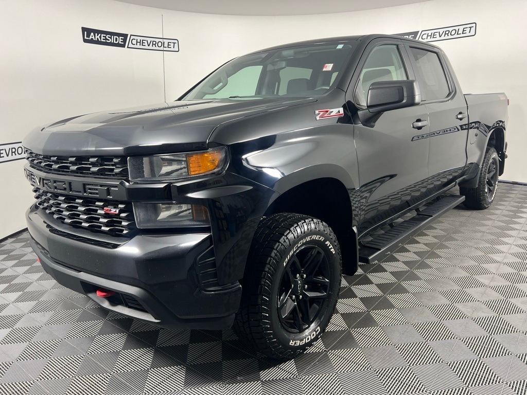 Used 2020 Chevrolet Silverado 1500 Custom Trail Boss with VIN 1GCPYCEF5LZ280570 for sale in Warsaw, IN