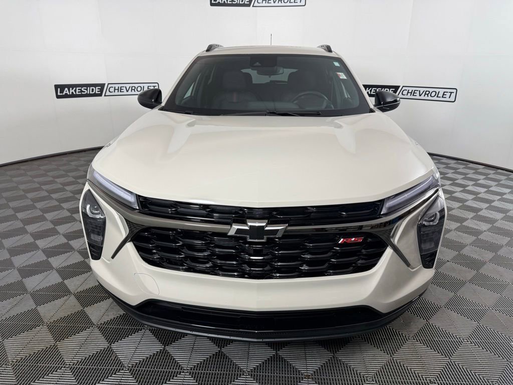 2026 Chevrolet Trax RS - Photo 9
