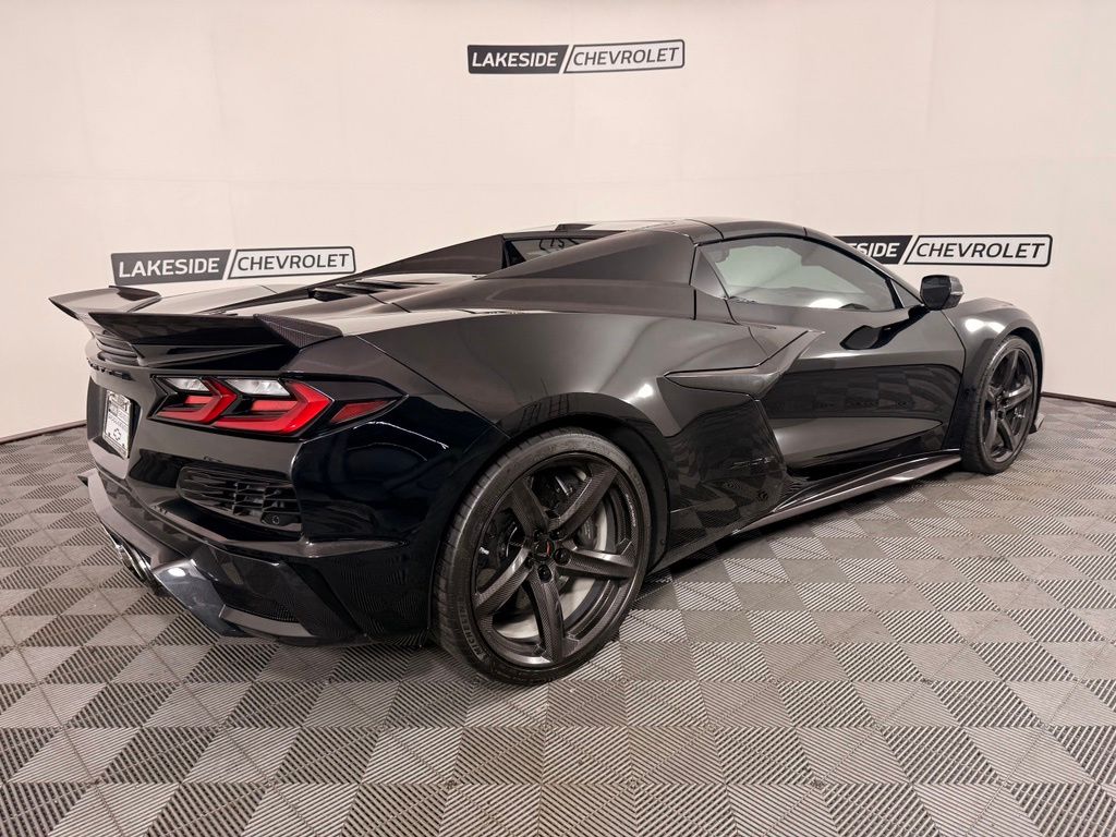 2023 Chevrolet Corvette 3LZ - Photo 8