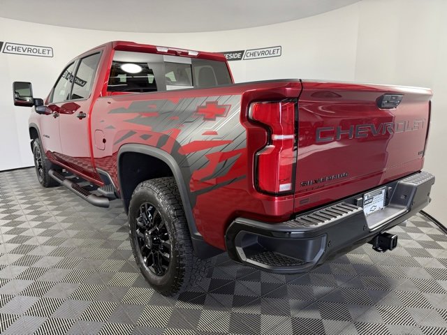 2026 Chevrolet Silverado 2500HD LTZ photo 4