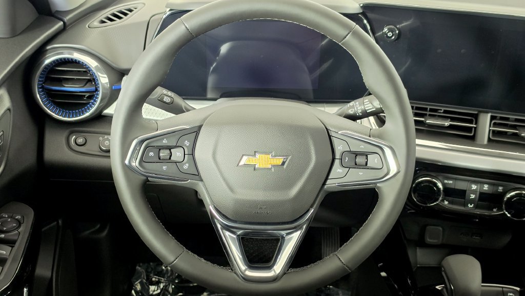 2026 Chevrolet Trax LT - Photo 40