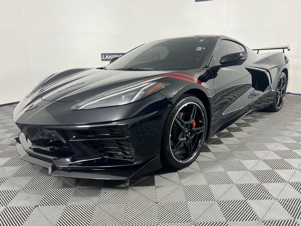 Used 2021 Chevrolet Corvette 2LT with VIN 1G1YB2D41M5108411 for sale in Warsaw, IN