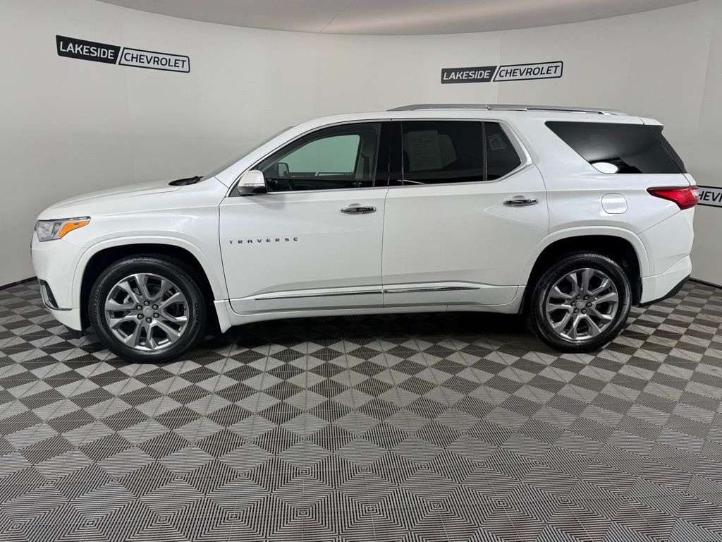 Used 2021 Chevrolet Traverse Premier SUV