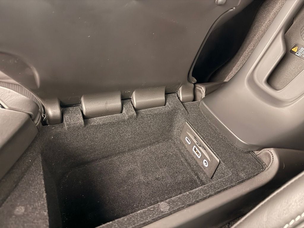 2023 Chevrolet Corvette 3LZ - Photo 36