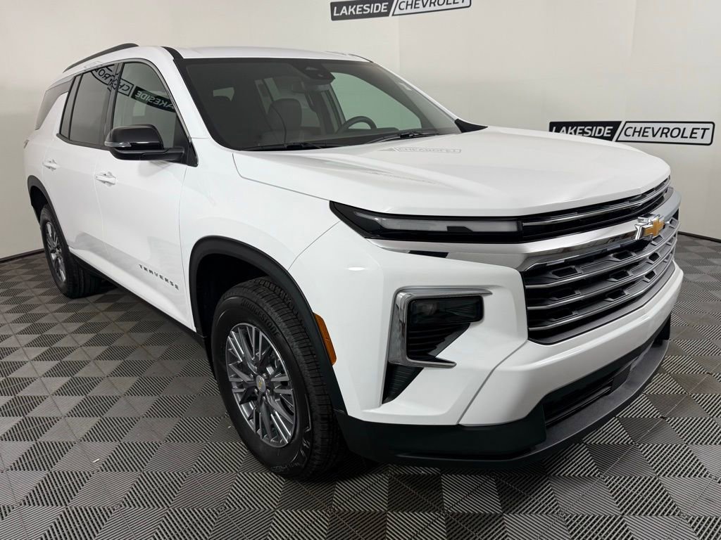 2026 Chevrolet Traverse LT - Photo 8