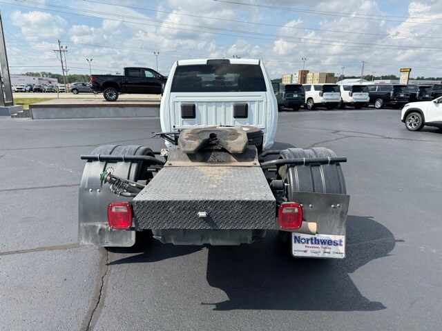 2024 Ram 4500 photo 2