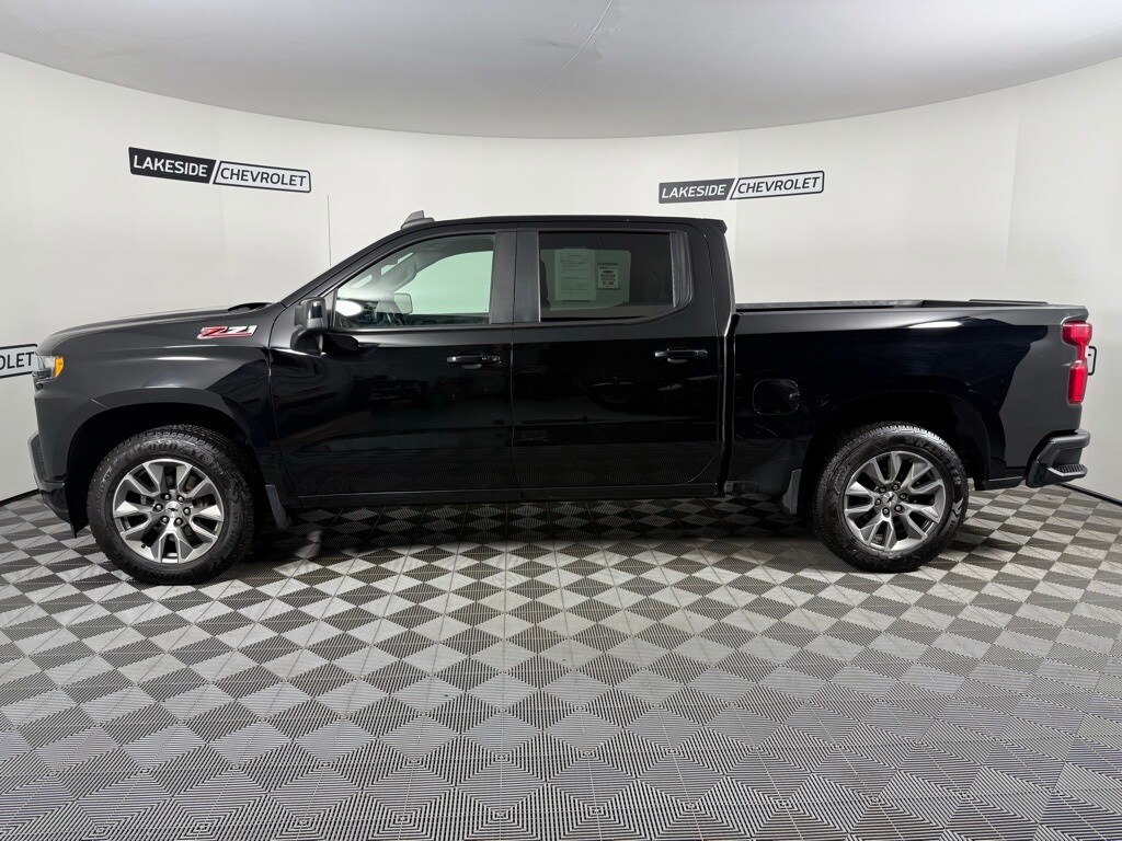 2022 Chevrolet Silverado 1500 RST photo 3