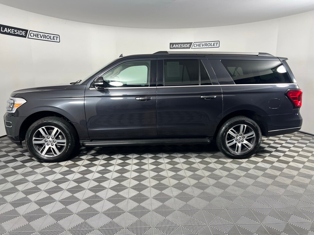 2024 Ford Expedition MAX Limited photo 3