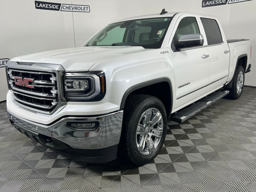 Used 2018 GMC Sierra 1500 SLT with VIN 3GTU2NEJ5JG144103 for sale in Warsaw, IN