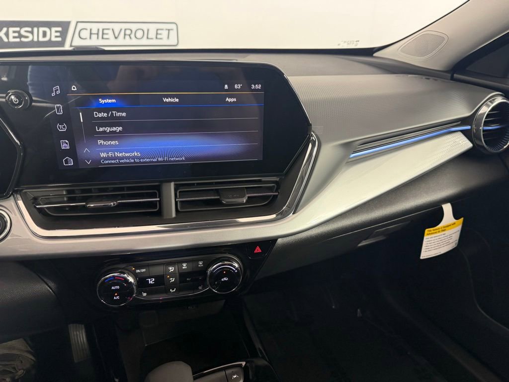 2026 Chevrolet Trax LT - Photo 19