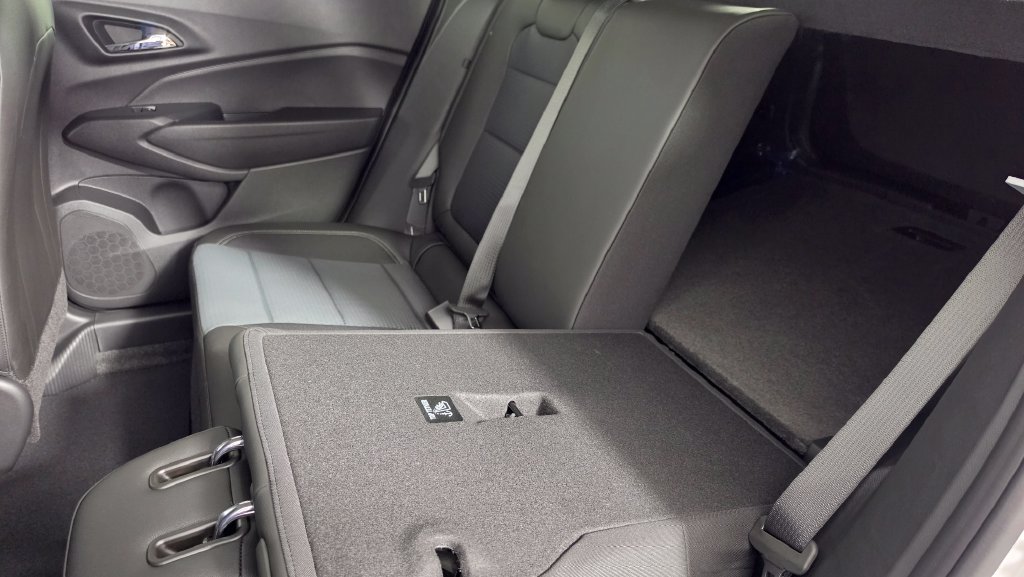2026 Chevrolet Trax LT - Photo 21